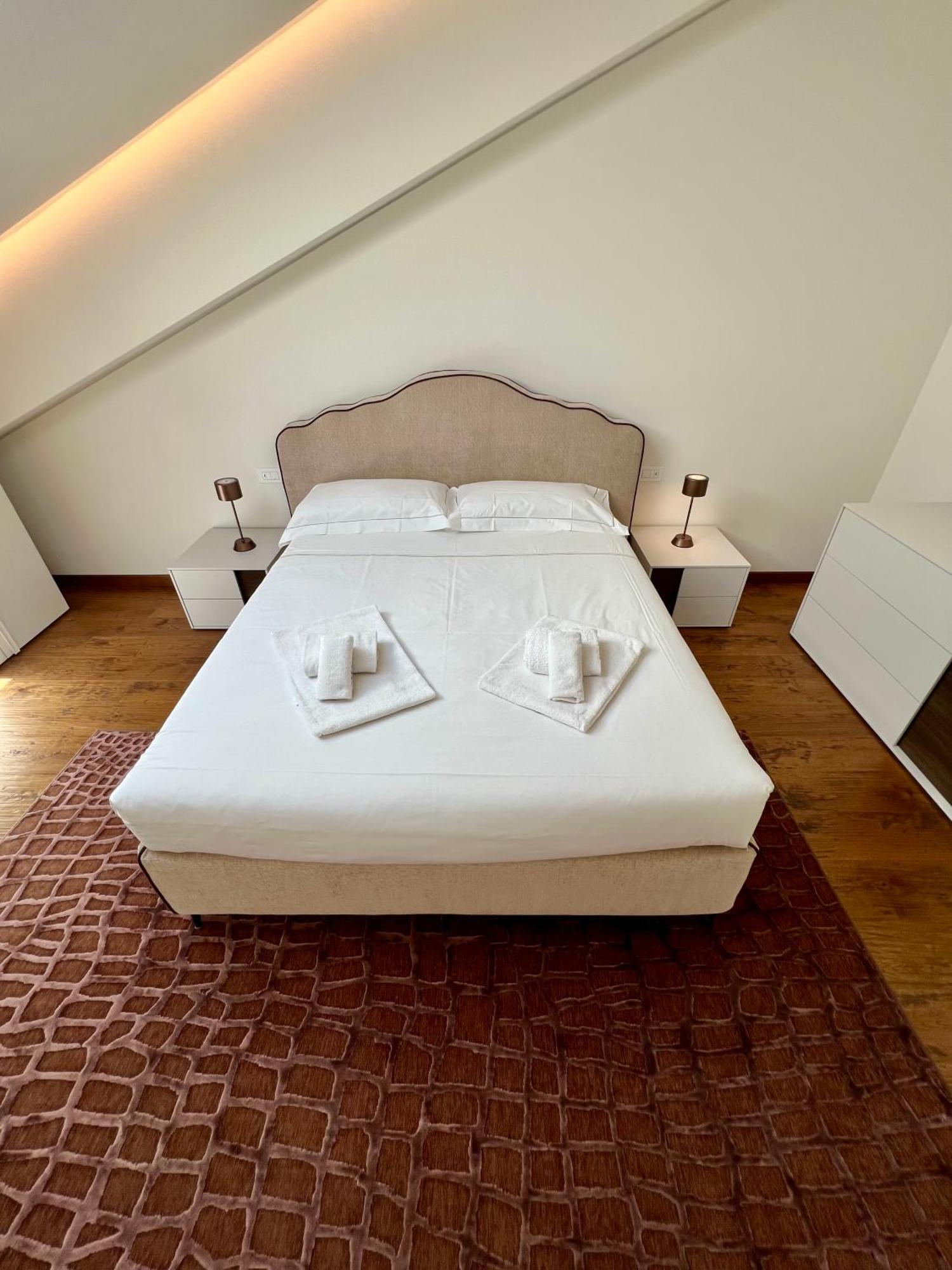 A Due Passi Da Piazza Galimberti Apartment Cuneo Ngoại thất bức ảnh